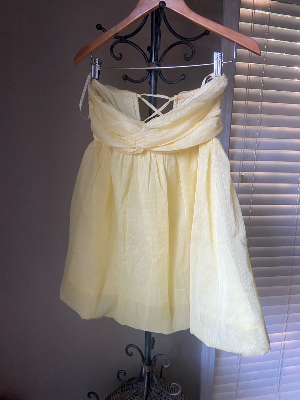 Hello Molly Sunset Wanderlust Strapless Mini Dress Yellow SZ M